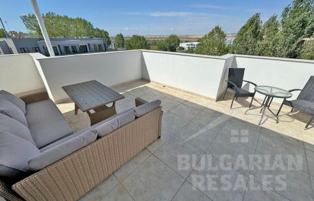 Stylowy i nowoczesny penthouse w „Emilia Romana Park” - Фото12