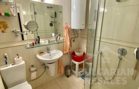 Апартамент в луксозен комплекс с красива територия в Несебър - Снимка 15