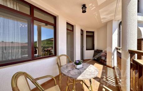 Byt s dobrou rekonštrukciou, výhľad na more! - Фото5