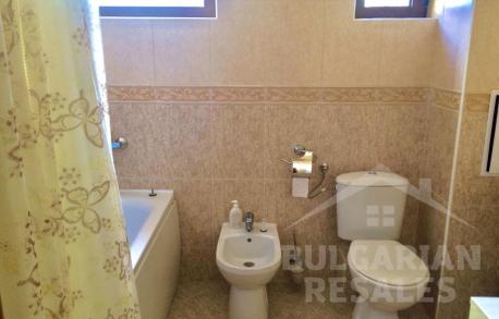 Super oferta! Trzypiętrowa willa z prywatnym basenem - Фото6