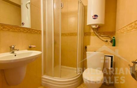 Първи ред! Изгодна цена за апартамент с две спални - Снимка 11