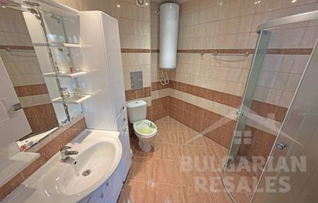 Вид на море, комфортный для жизни апартамент в Поморие - Фото 9