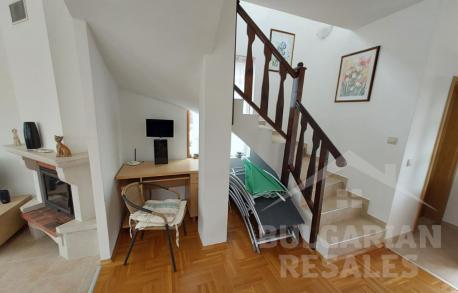 Dom w zamkniętym kompleksie, spokojna lokalizacja! - Фото19