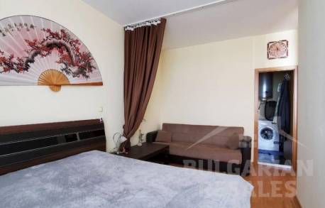 Beachfront! Move-in ready apartment in the “Garden of Eden” complex - Photo 17