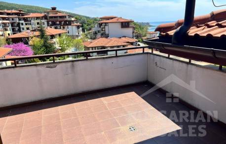 Krásny byt s veľkou terasou a výhľadom na more a hory - Фото10