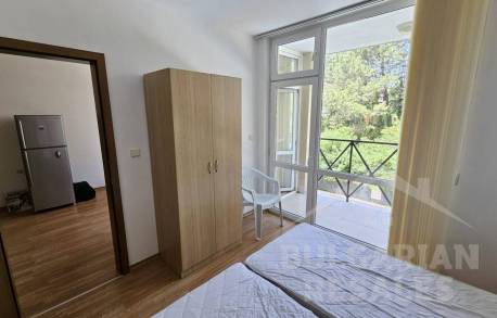 Dvojizbový byt s výhľadom na bazén, komplex „Gerber Residence“ - Фото6