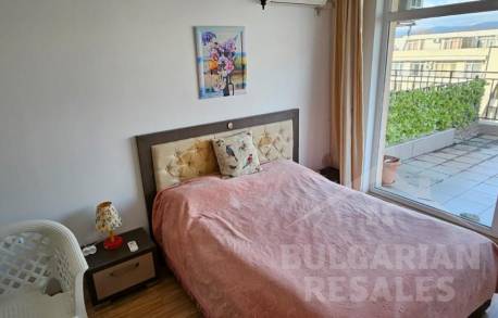 Добра цена! Двустаен апартамент с голяма тераса - Снимка 9