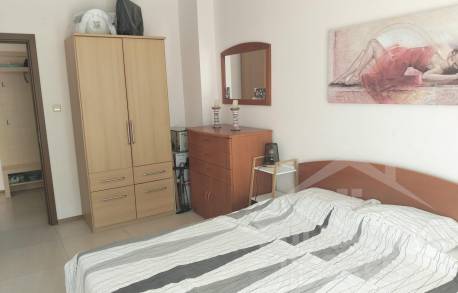 Апартамент с 2 спални и изглед към басейна - Снимка 6