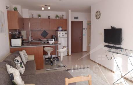 Апартамент с 2 спални и изглед към басейна - Снимка 3