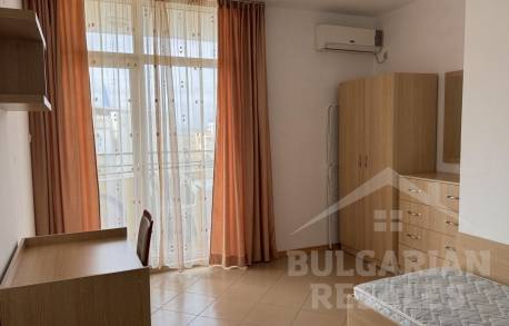 Апартамент в затворен комплекс, готов за ползване - Снимка 9