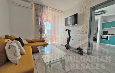 Apartmán s modernou rekonštrukciou a drahým nábytkom - Фото6