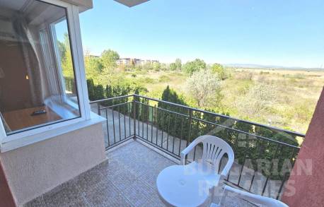 Апартамент в комплекс с красива територия и аквапарк - Снимка 19