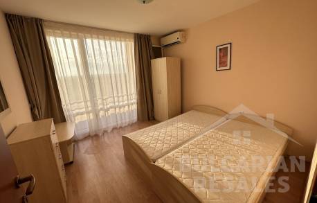 Две спални и хол в комплекс Holiday Fort Club - Снимка 7