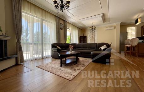 Luxusná vila s nábytkom v Sveti Vlas - Фото5