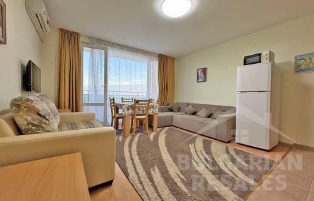 Apartment for sale with sea and mountain view  - Photo 4