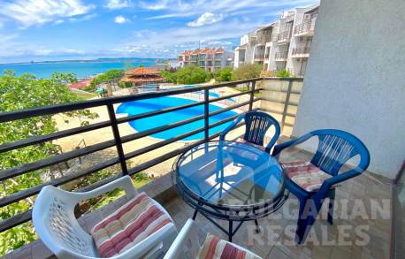 Панорамен апартамент с гледка към морето в комплекс Diamant - Снимка 2