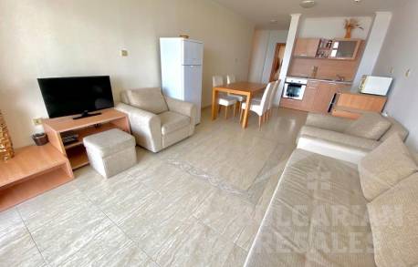 Панорамен апартамент с гледка към морето в комплекс Diamant - Снимка 5