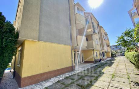 Be hurry! Three-room apartment at a nice price on the first line - Photo 6