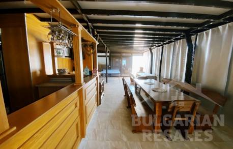 Пентхаус с три спални и огромна панорамна тераса - Снимка 17