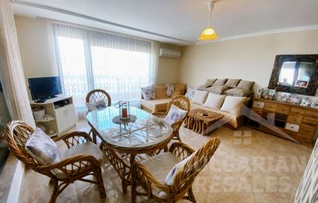 Пентхаус с три спални и огромна панорамна тераса - Снимка 9