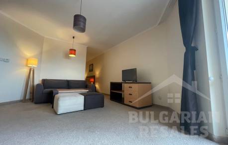 Просторен апартамент с гледка към морето в комплекс Majestic - Снимка 5