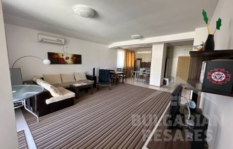 Furnished flat with large terrace - Photo 1