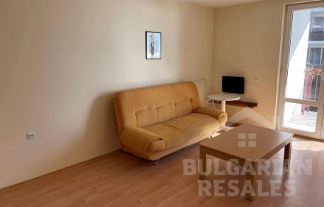 Обзаведен двустаен апартамент за продажба с гледка към морето на първа линия в Свети Влас - Снимка 5