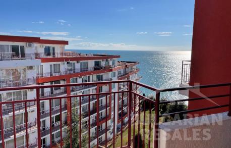 Апартамент с панорамна гледка към морето на супер цена! - Снимка 3