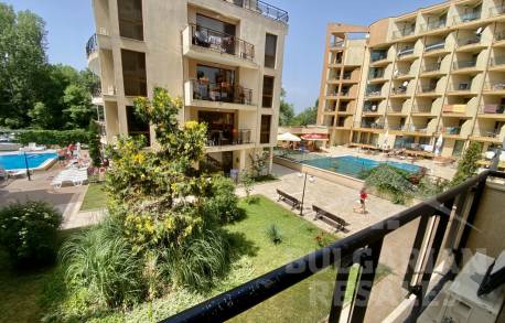 Štúdio s nábytkom v komplexe s krásnym územím - Фото6