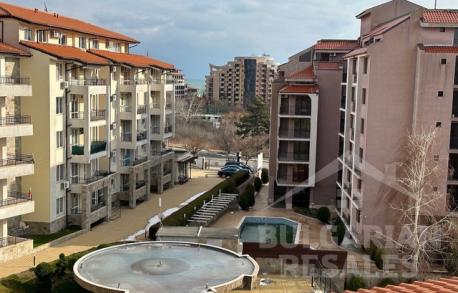 Flat with new kitchen and appliances, large terrace! - Photo 11