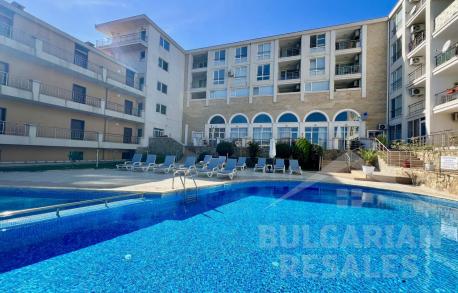 Апартамент с изглед към морето и голяма всекидневна - Снимка 23