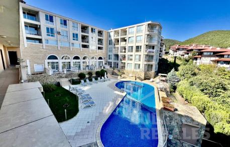 Апартамент с изглед към морето и голяма всекидневна - Снимка 24