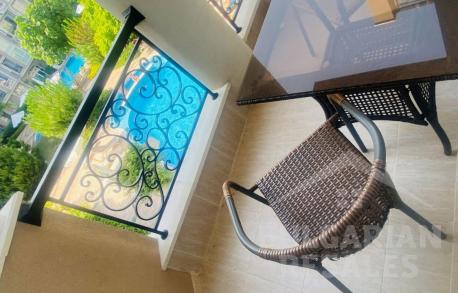 Студио в нов комплекс за вашата почивка - Снимка 10