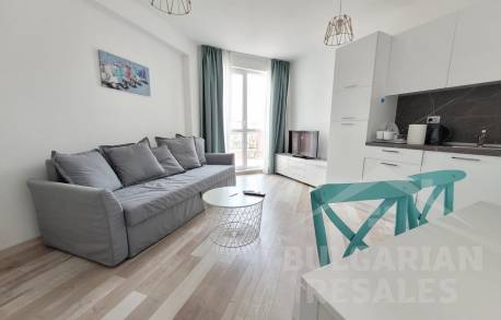 Светлая и уютная квартира в элитном комплексе - Фото3