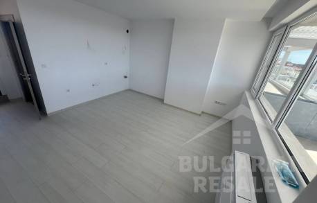Kawalerka z widokiem na basen w prestiżowym nowym budynku w Słonecznym Brzegu - Фото5