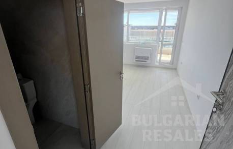 Kawalerka z widokiem na basen w prestiżowym nowym budynku w Słonecznym Brzegu - Фото6