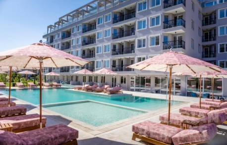 Brand new studio in an exquisite complex - Photo 1