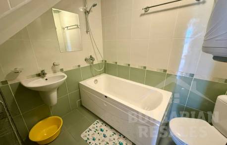 Two-level apartment with a sea view in Sveti Vlas - Photo 9