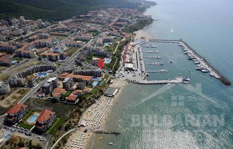 Страхотно местоположение! Апартамент в комплекс Vega Village - Снимка 12