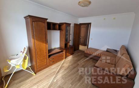 Апартамент с добро обзавеждане, включено подземно паркомясто! - Снимка 11