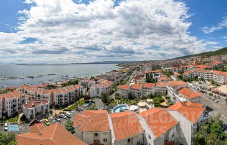 Dvojizbový apartmán s dvoma spálňami, nádherná časť komplexu! - Фото1