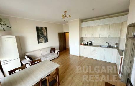 Dvojizbový byt v komplexe prémiovej triedy v Burgase - Фото3