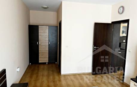 Byt v skvelej časti letoviska, v blízkosti supermarketu - Фото9