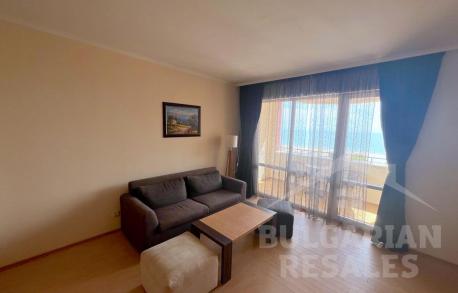 Апартамент с гледка в комплекс „Majestic“ на самия плаж - Снимка 5