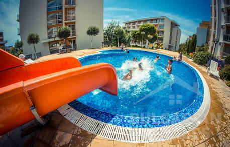 Moderný komfortný apartmán s výhľadom na more - Фото14
