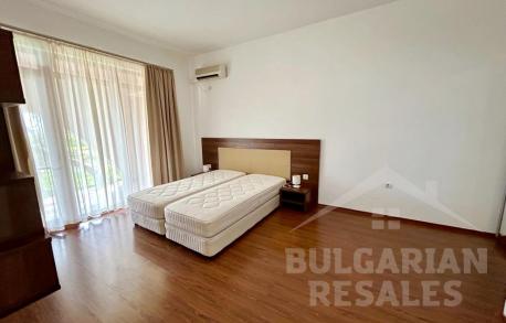 Просторная квартира с  большой террасой с выходом к морю - Фото 9