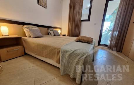 Первая линия! Апартамент с мебелью в комплексе 