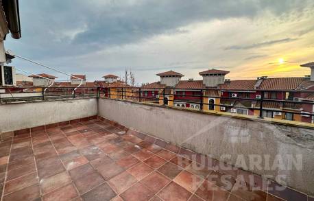 Первая линия! Недорогая большая студия с террасой - Фото 13