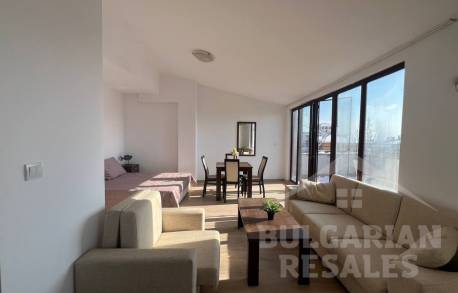 Первая линия! Недорогая большая студия с террасой - Фото 3