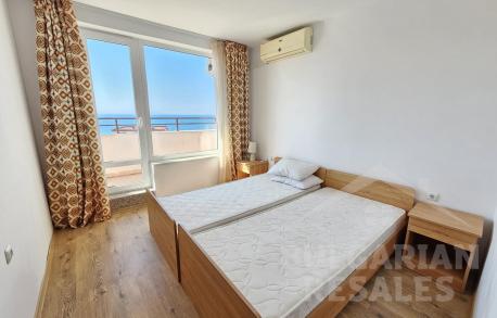 Don't miss your chance! Apartment with panoramic terrace - Photo 9